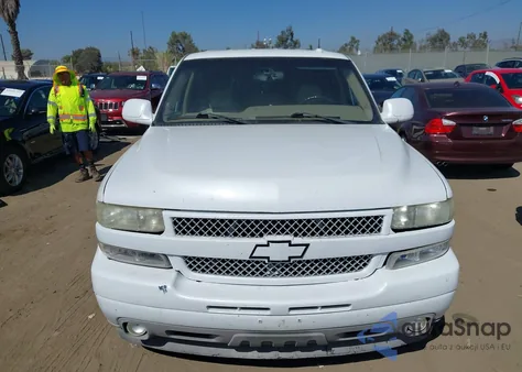 2003 Chevrolet Tahoe C1500 из США, поврежденный, VIN 1GNEC13TX3R306719